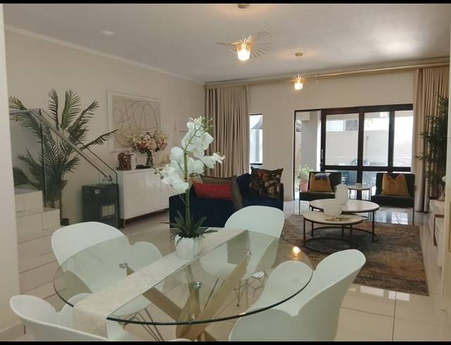 2 BEDROOM TOWNHOUSE FOR SALE IN FOURWAYS